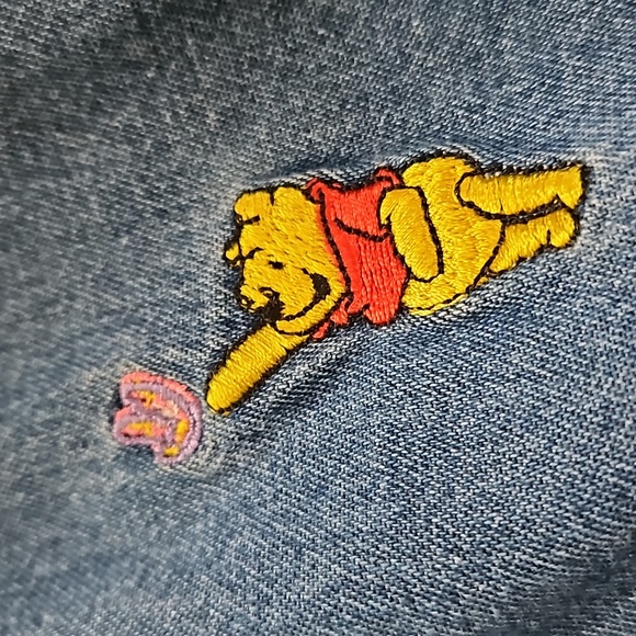 Vintage Disney Winnie-the-Pooh & Friends Embroidered Chambray Shirt Size… - Picture 16 of 16